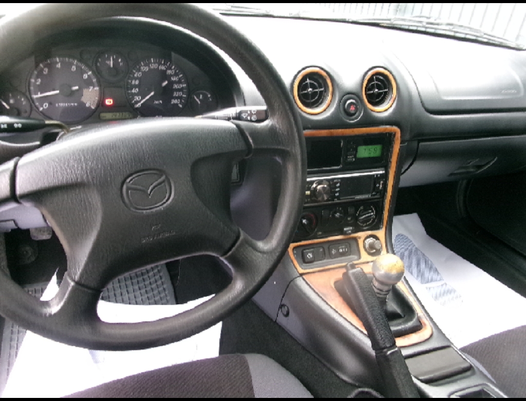 Mazda MX-5 - CAB 1.6i 110 BVM