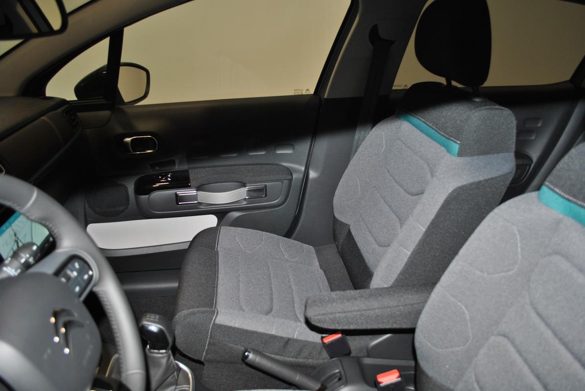 Citroën C3 - III (2) 1.2 PURETECH 83 SHINE PACK