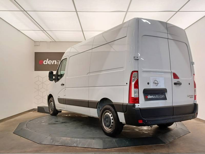 Opel Movano - (30) F3300 L2H2 135 CH BITURBO