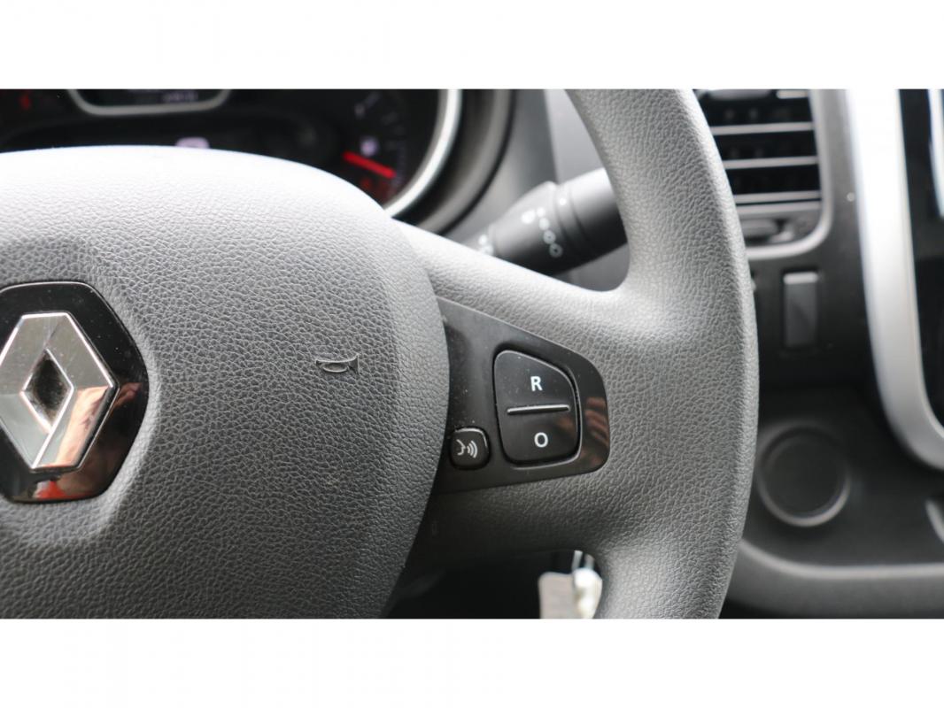 Renault Trafic - L2H1 1300 Kg 2.0 dCi - 120 III FOURGON Grand Confort PHASE 2