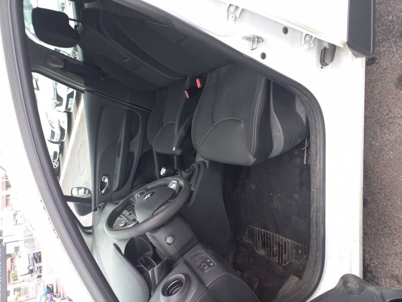 Renault Clio - SOCIETE DCI 75 ENERGY E6C AIR