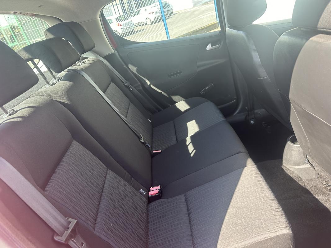 Peugeot 207 - 1.4 hdi 70cv