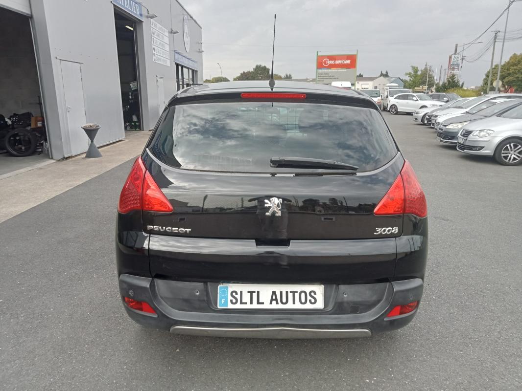 Peugeot 3008 - ALLURE 1.6 HDI 115 CH OFFRE SPECIALE GARANTIE 12 MOIS OFFERTE / REPRISE POSSIBLE