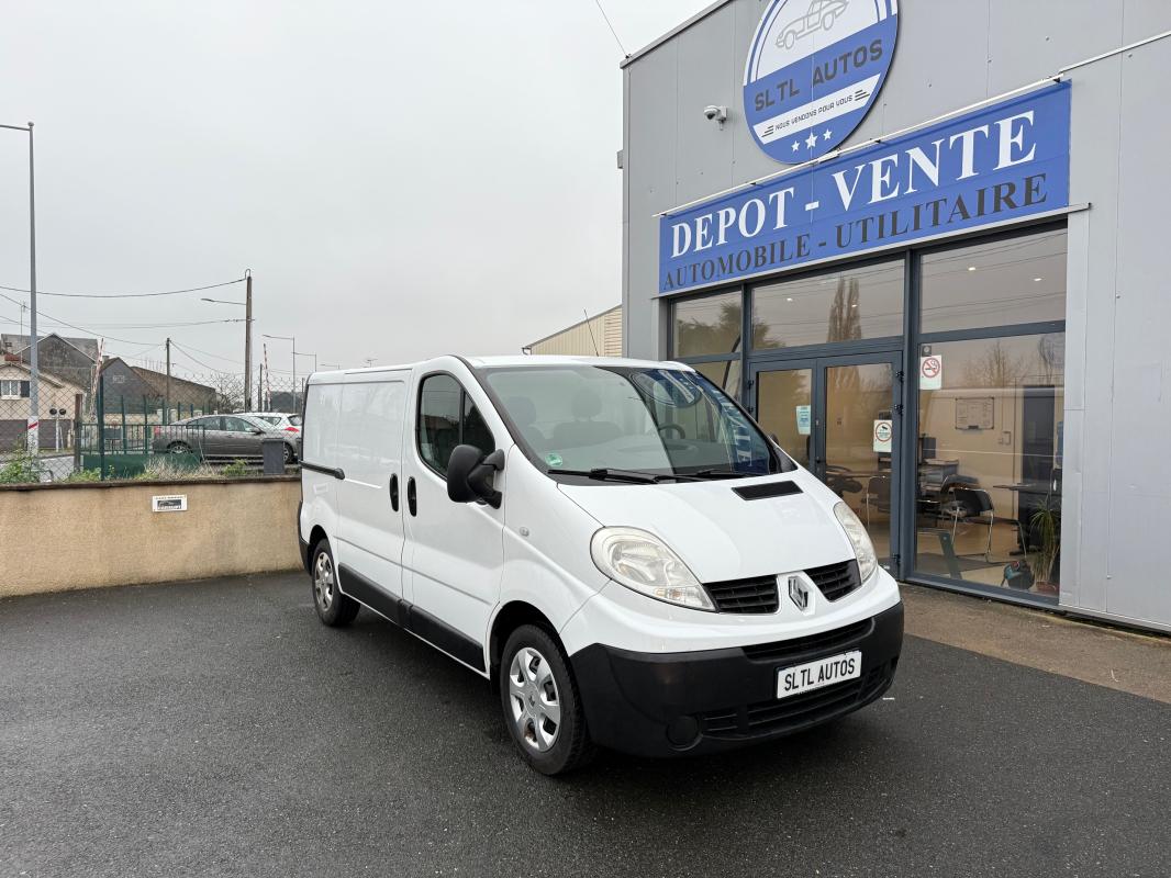 Renault Trafic - 2 PH2 2.0 DCI 115 CH GARANTIE 6 MOIS / REPRISE POSSIBLE