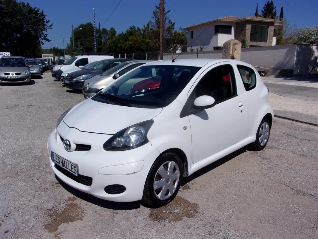 Toyota Aygo - 1.0 VVTI CONFORT