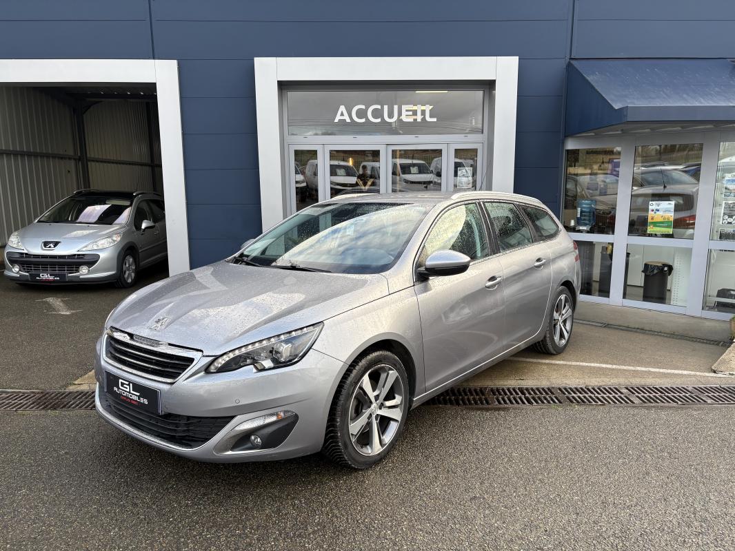 PEUGEOT 308 - 1.2L 130 CV ALLURE BVM 6 - ATTELAGE BIOETHANOL FEUX LED (2015)
