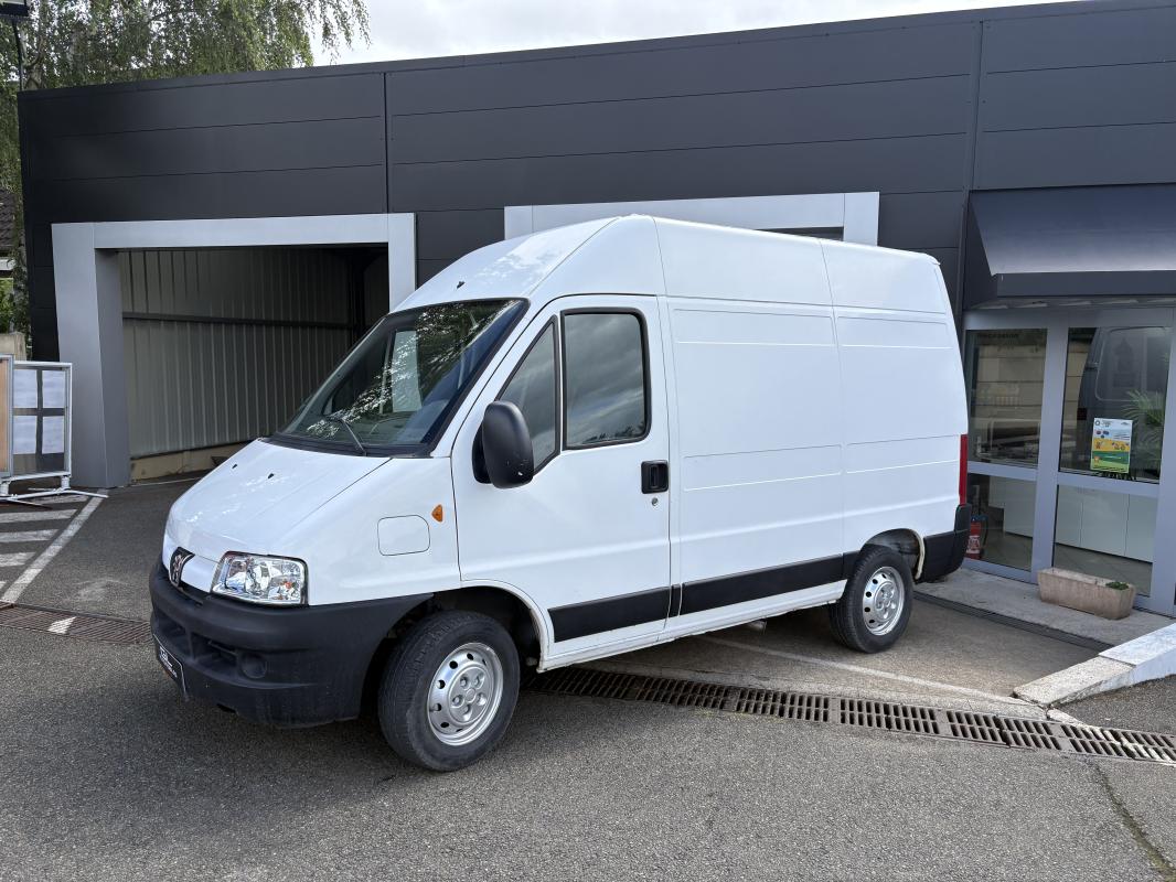 PEUGEOT BOXER - PH2 2.0I 110CV 3T. CONFORT 3 PLACES TVA RECUPERABLE (2005)