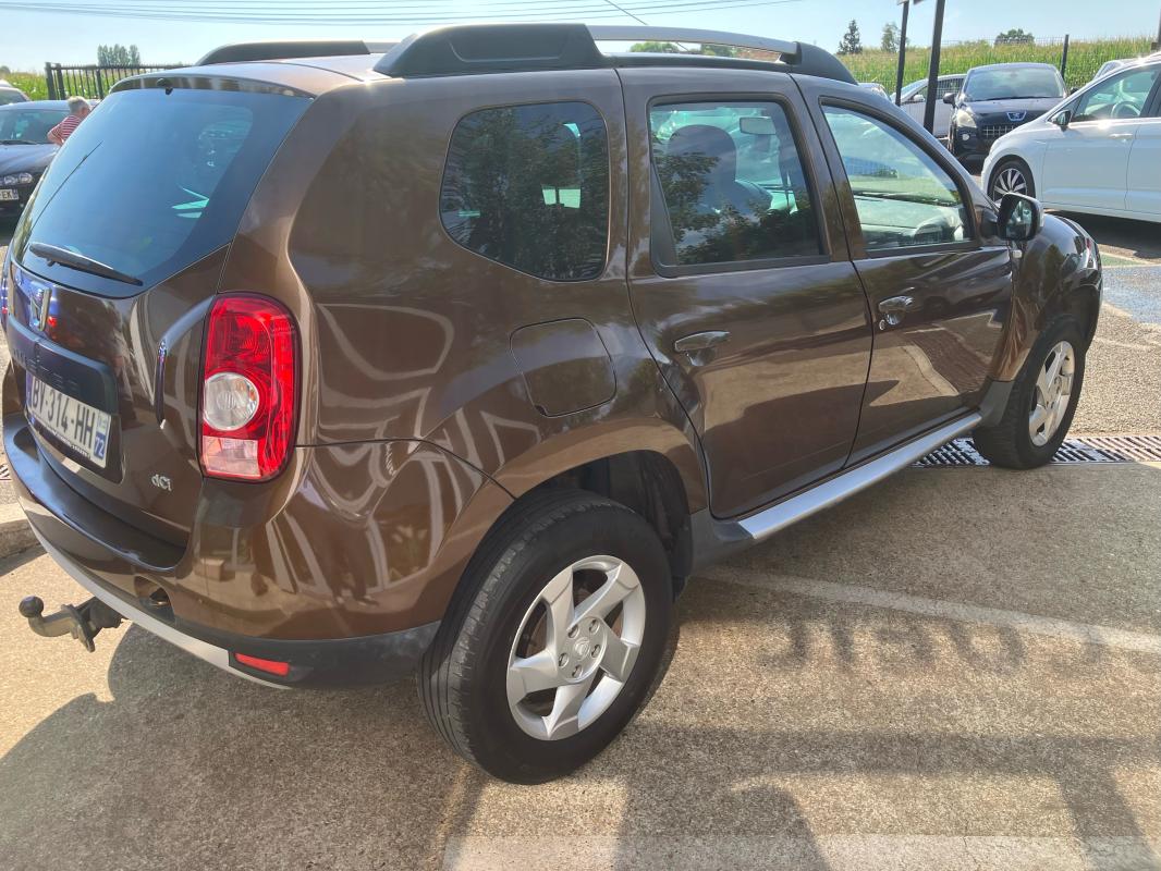 Dacia Duster - 1.5 DCI 110ch LAUREATE 4X2 - ATTELAGE