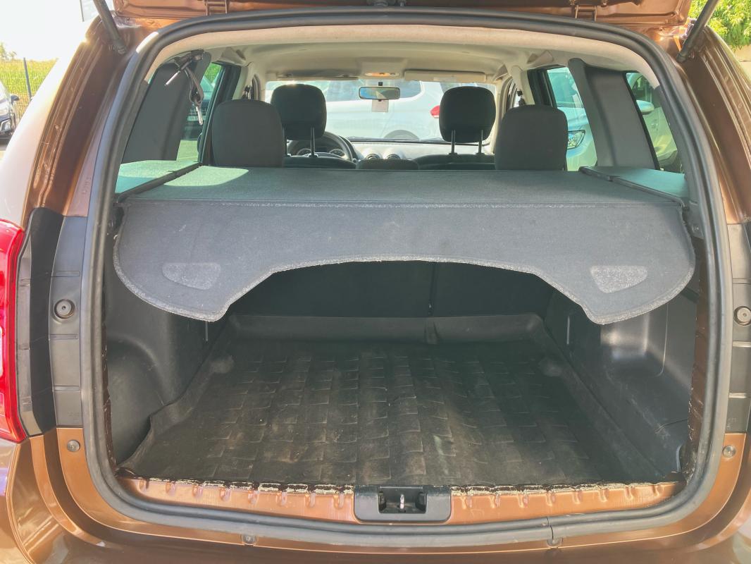 Dacia Duster - 1.5 DCI 110ch LAUREATE 4X2 - ATTELAGE