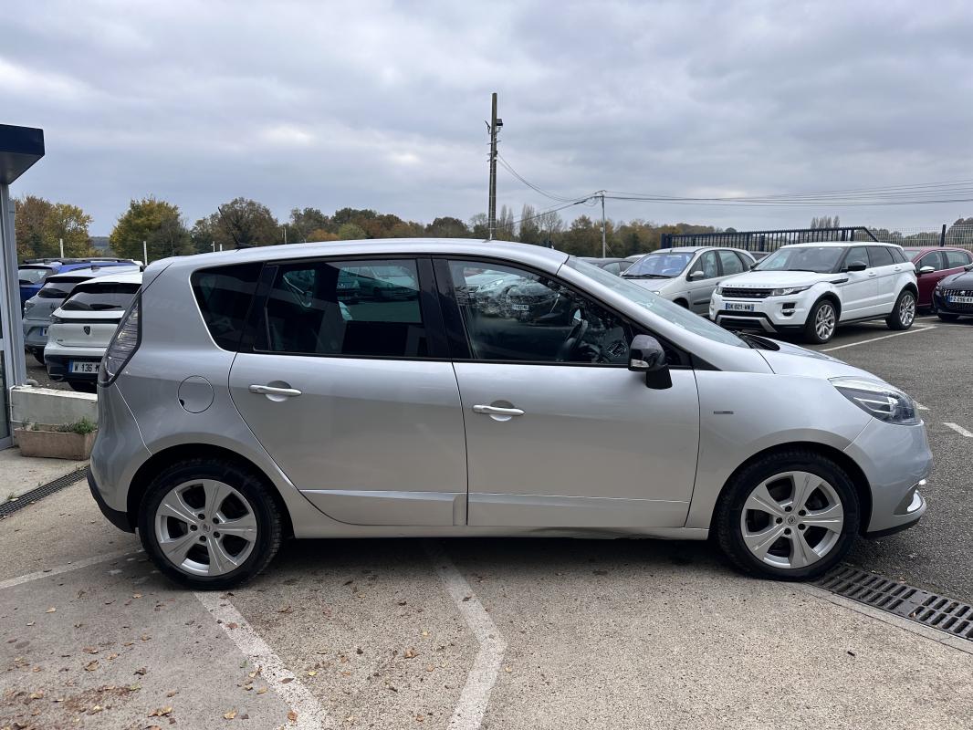 Renault Scénic - III 1.6 DCI 130 CV BOSE EDITION ATTELAGE + CAMERA DE RECUL