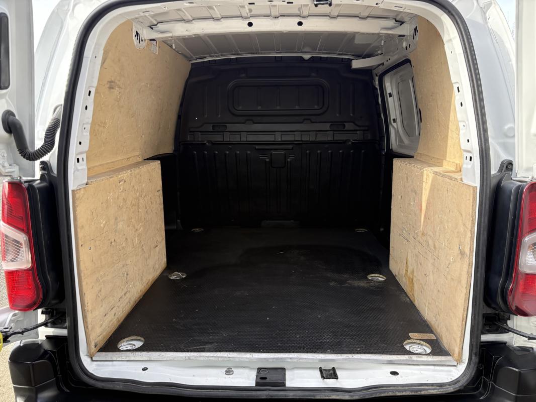 Citroën Berlingo - M BHDI 130 S&S EAT8 CLUB -TVA RECUPERABLE
