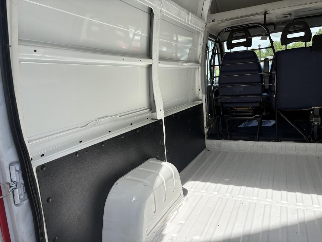 Peugeot Boxer - ph2 2.0i 110cv 3T. CONFORT 3 PLACES TVA RECUPERABLE