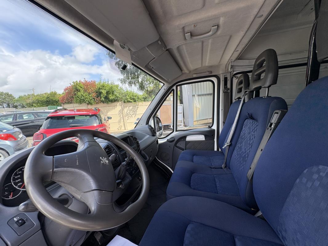 Peugeot Boxer - ph2 2.0i 110cv 3T. CONFORT 3 PLACES TVA RECUPERABLE