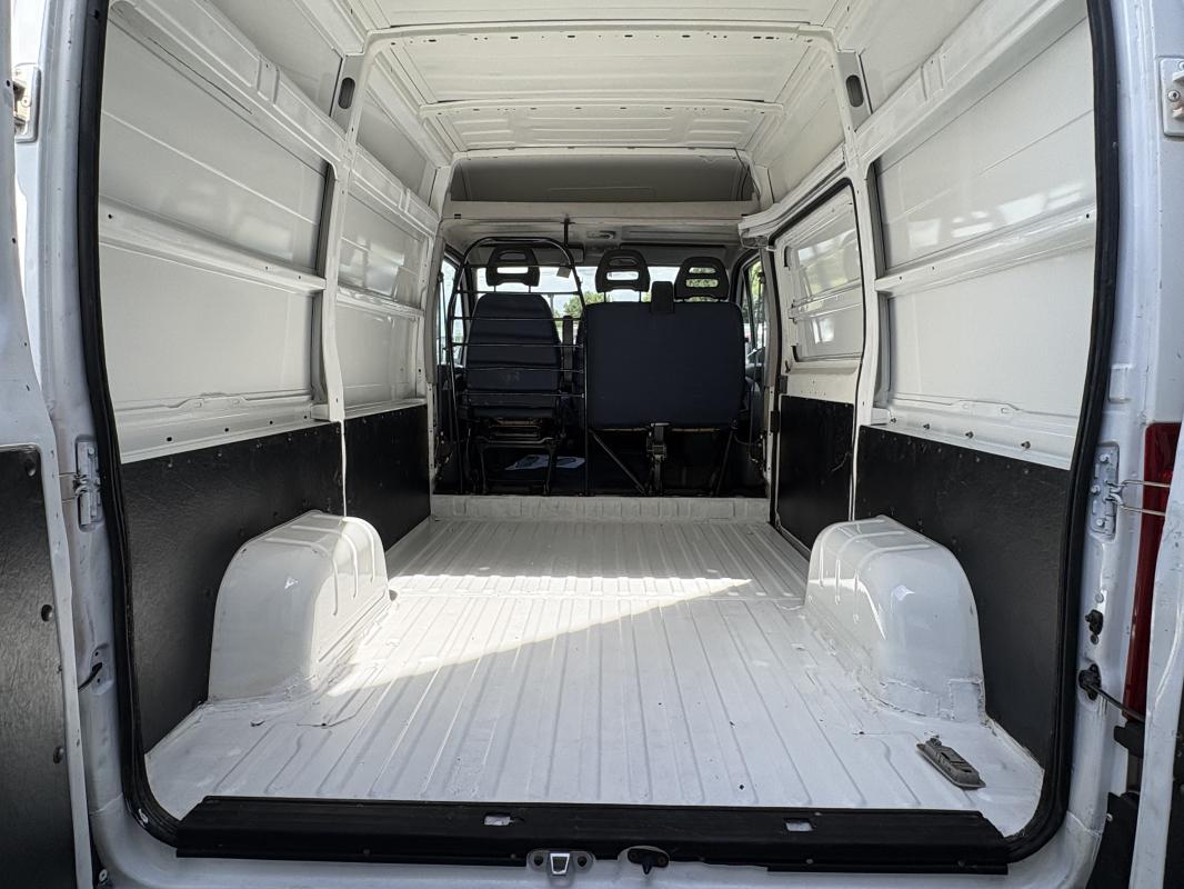 Peugeot Boxer - ph2 2.0i 110cv 3T. CONFORT 3 PLACES TVA RECUPERABLE
