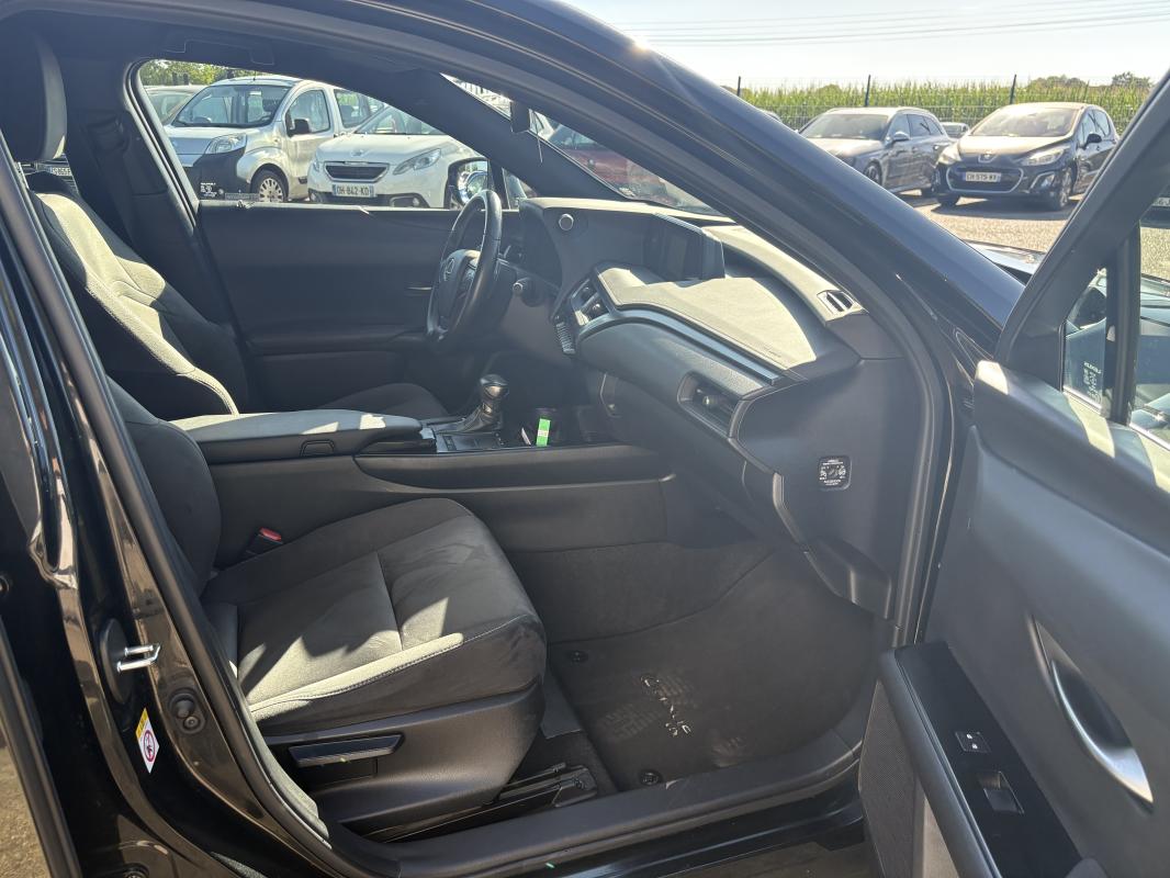 Lexus UX - UX250H 150H 2WD PACK CONFORT BUSINESS