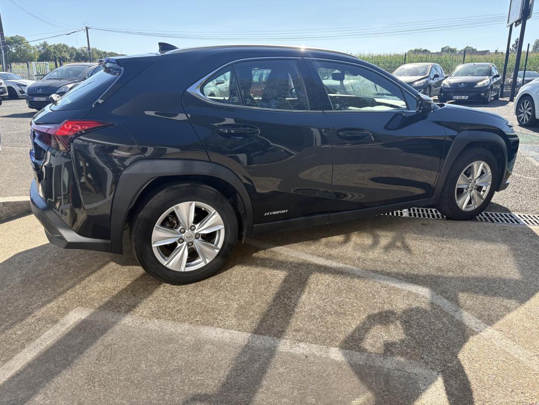 Lexus UX - UX250H 150H 2WD PACK CONFORT BUSINESS