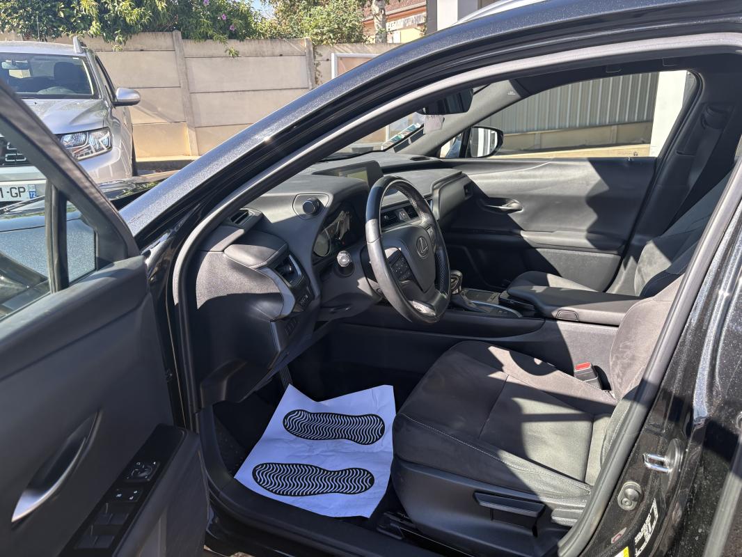 Lexus UX - UX250H 150H 2WD PACK CONFORT BUSINESS