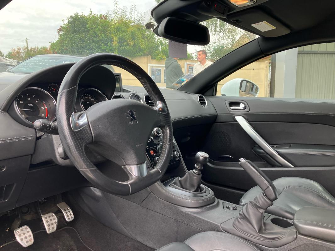 Peugeot RCZ - 2.0 HDI FAP 163CH BVM6