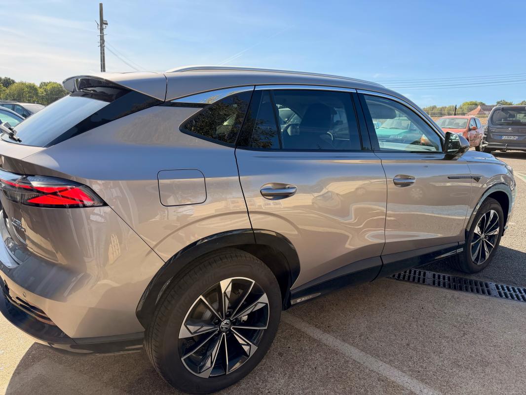 MG EHS - 1.5 HYBRID+ 224CH LUXURY