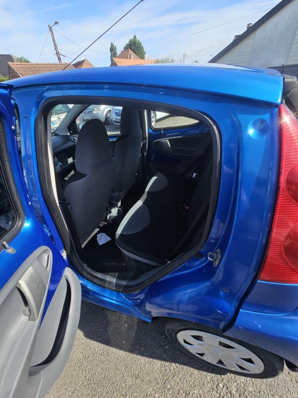 Peugeot 107 - 1.0 Urban