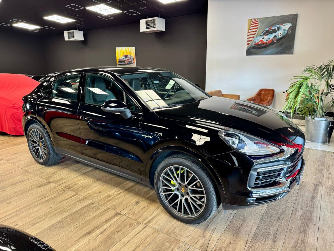 Porsche Cayenne Coupé III 3.0 V6 E-HYBRID 462 TIPTRONIC BVA